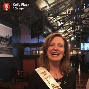 Meet your Posher, Christine